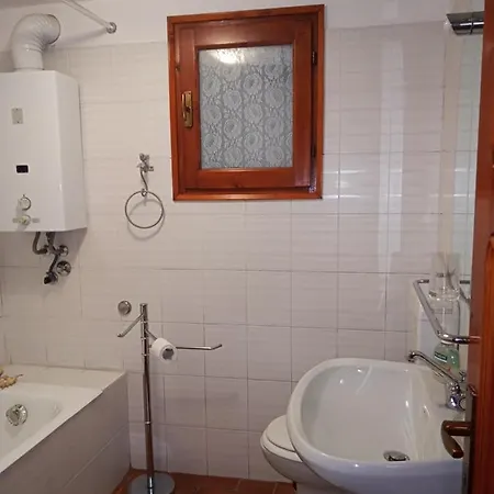 Prima Del Bosco Apartment *